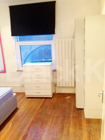 			LET, 1 Bedroom, 1 bath, 1 reception Apartment			 Lendal Terrace, Clapham North